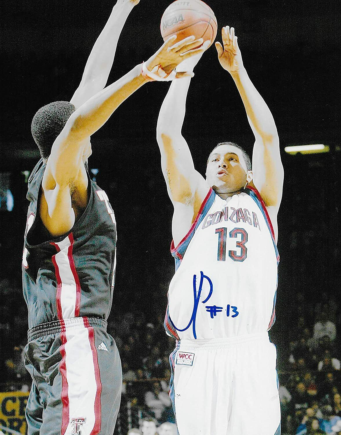 J. P. Batista signed Gonzaga Bulldogs basketball 8x10 photo COA J. P. Batista signed Gonzaga Bulldogs basketball 8x10 photo COA
