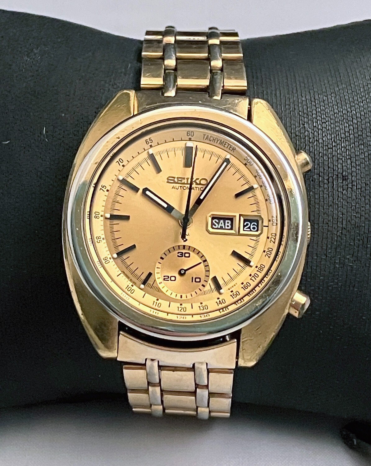_57.JPG?set_id=880000500F