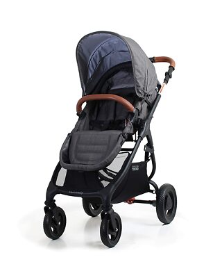 Valco Snap 4 Ultra Trend Stroller in Charcoal with Reversible Seat - Free Ship!