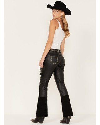 Pre-owned Understated Leather Women's Wild Cats Mid Rise Leather Flare Pants - Wpnt107400 In Black