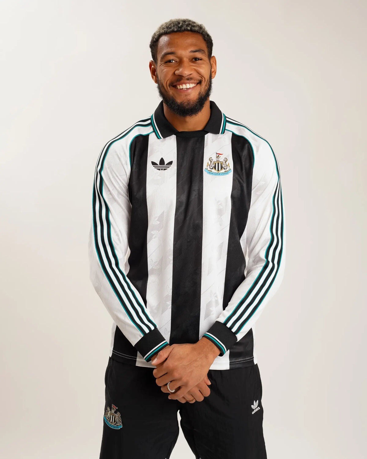 adidas Newcastle United シャツ XL Adidas Originals x Newcastle United Long Sleeved Shirt