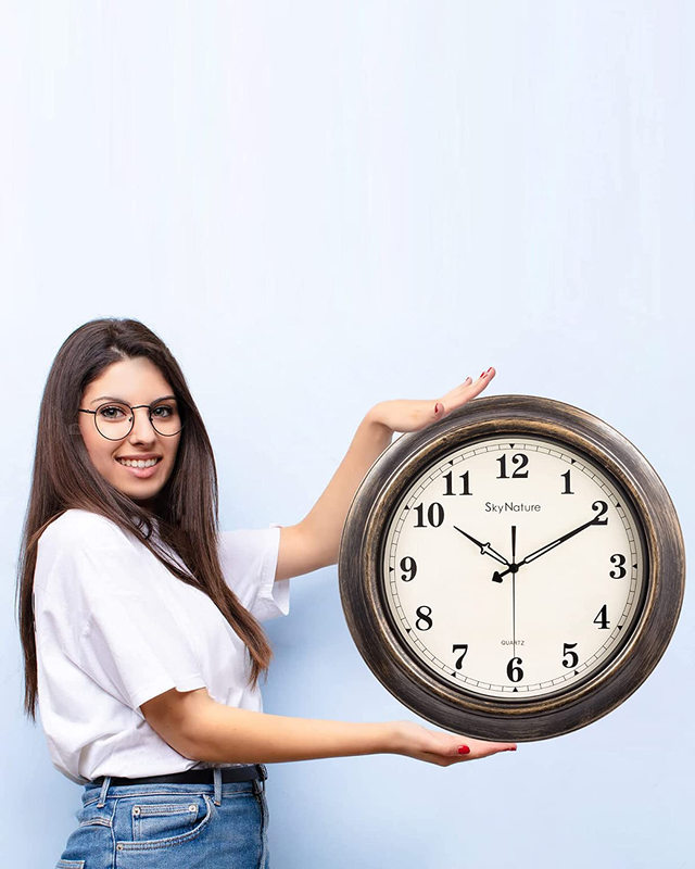 18 Inch Large Wall Clock, Battery Operated Silent Non-Ticking Indoor Outdoor Clo