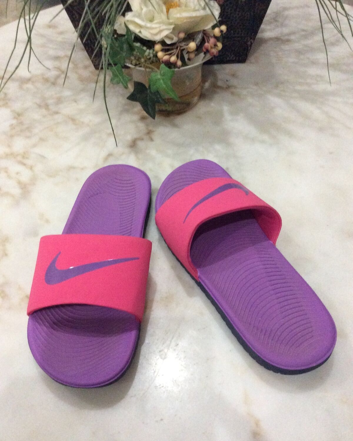 Nike KAWA 819352603 Women's Purple Pink Sandals Size US6Y Nike KAWA 819352603 Women's Purple Pink Sandals Size US6Y