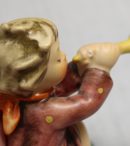 Goebel M.I. Hummel Figurine #391 “Girl with Trumpet” 2.5" tall TMK7 Germany