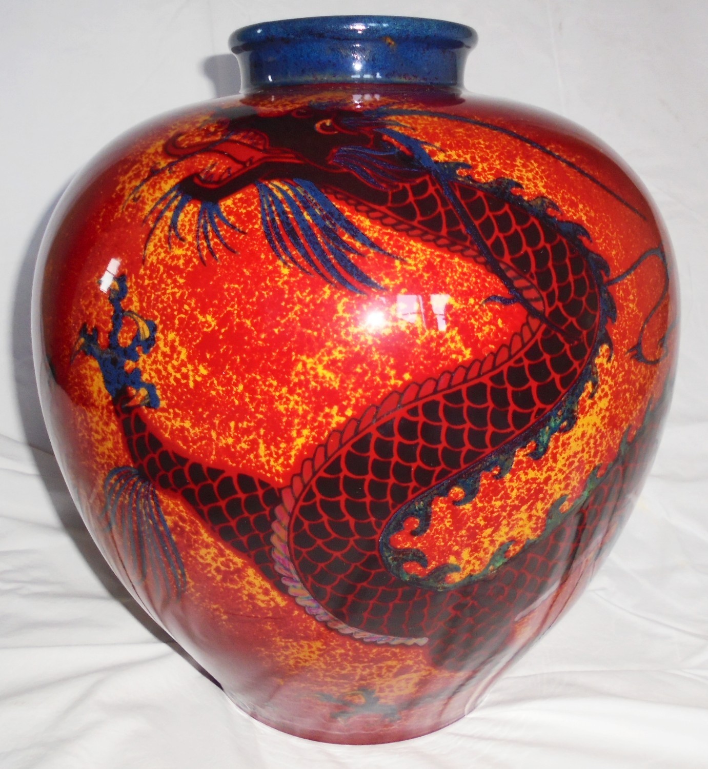 ロイヤル・ドルトン　ドラゴン　Flamb Dragon No.2085 2085 Royal Doulton Flambe Dragon | Royal Doulton Specialist