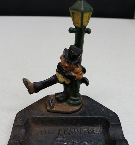 VTG  John Wright Cast Iron Ashtray~Drunk On Lamp Post~Tobacco US Capitol #1328