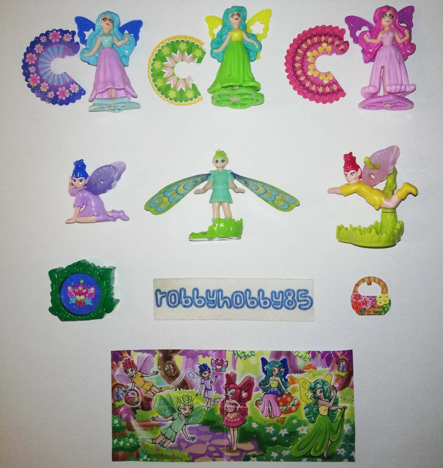 FAIRIES AND ELVES COMPLETE SET WITH ALL PAPERS KINDER