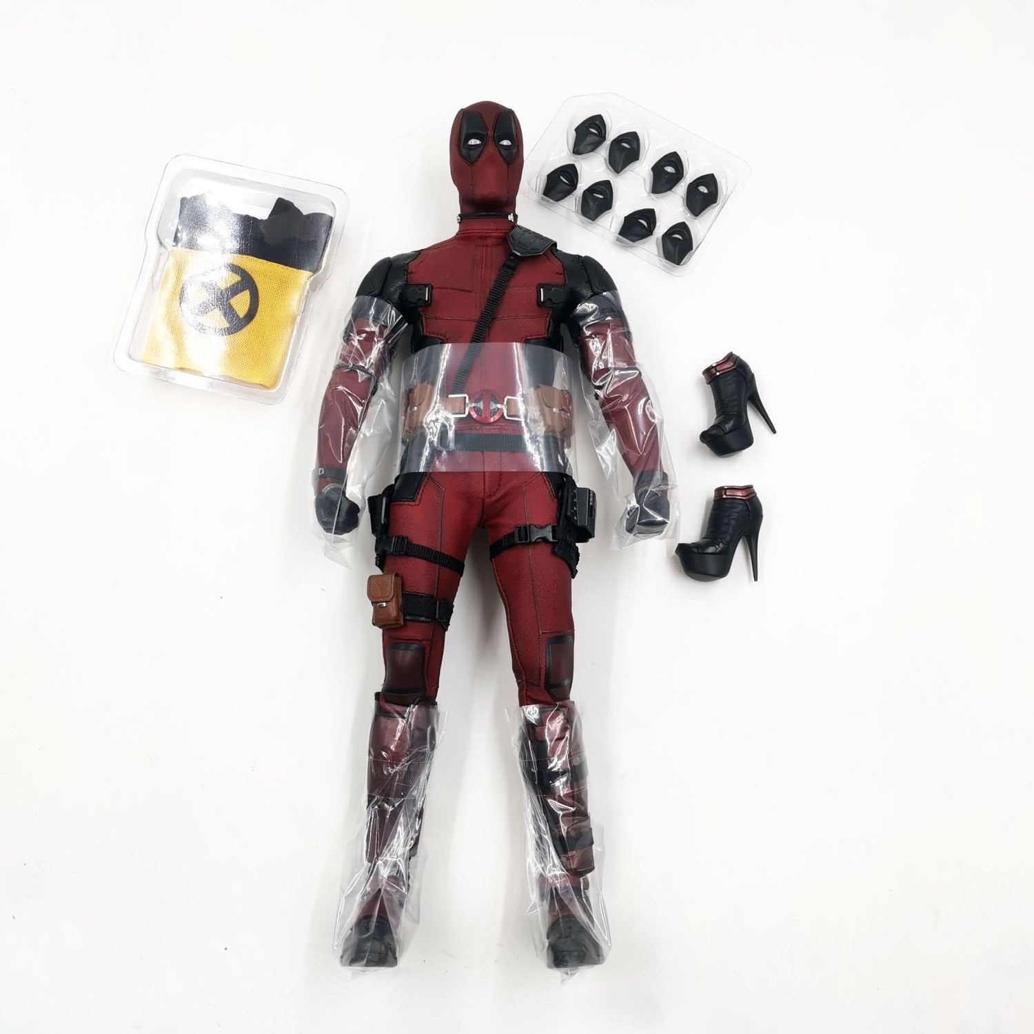 DEAD POOL デッドプール バストアップスタチュー figure MARVER『デッドプール バストアップスタチュー』を買取入荷致し