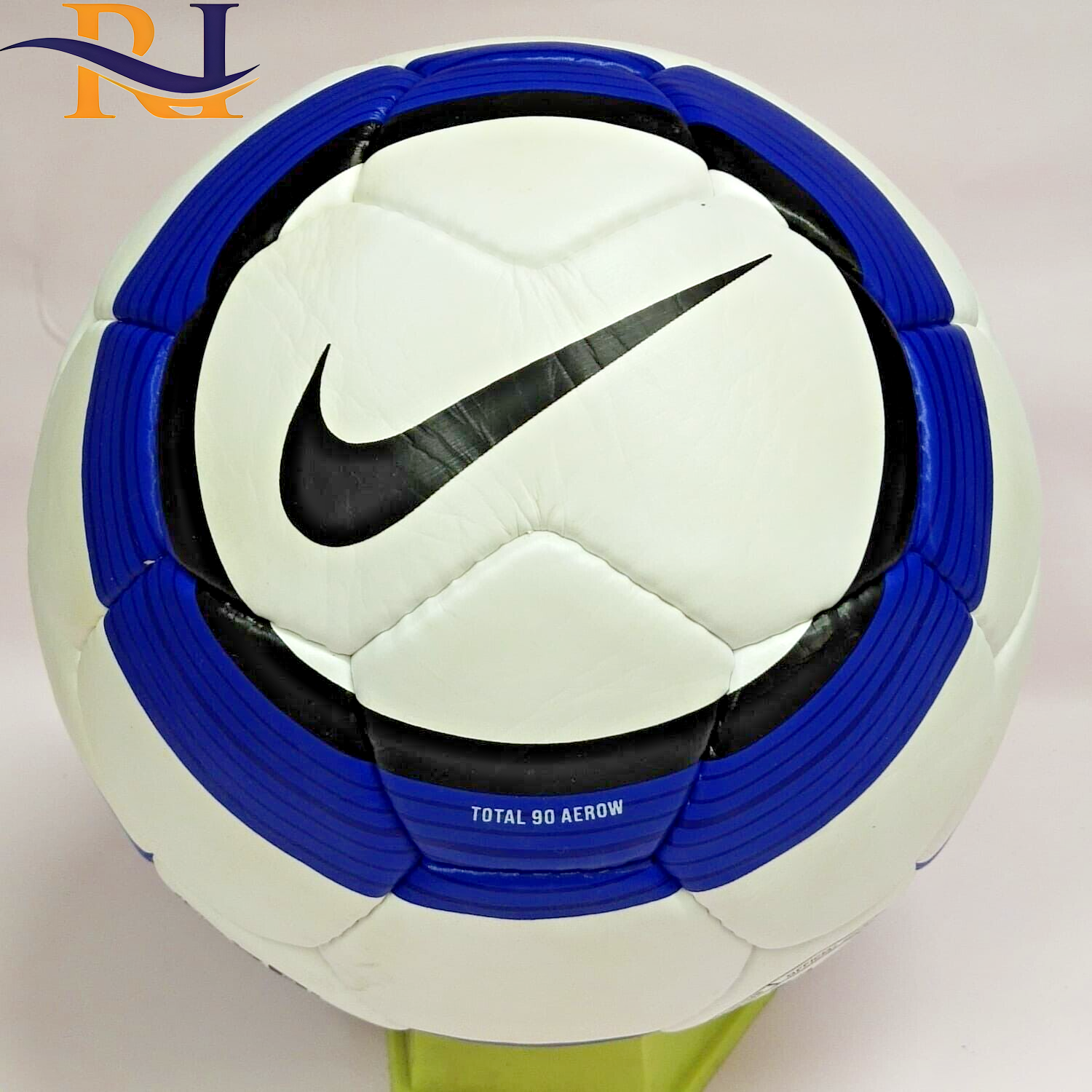RARE NIKE TOTAL 90 AEROW SWIFT 2005/06 PREMIER LEAGUE/BLUE RARE NIKE TOTAL 90 AEROW SWIFT 2005/06 PREMIER LEAGUE/BLUE