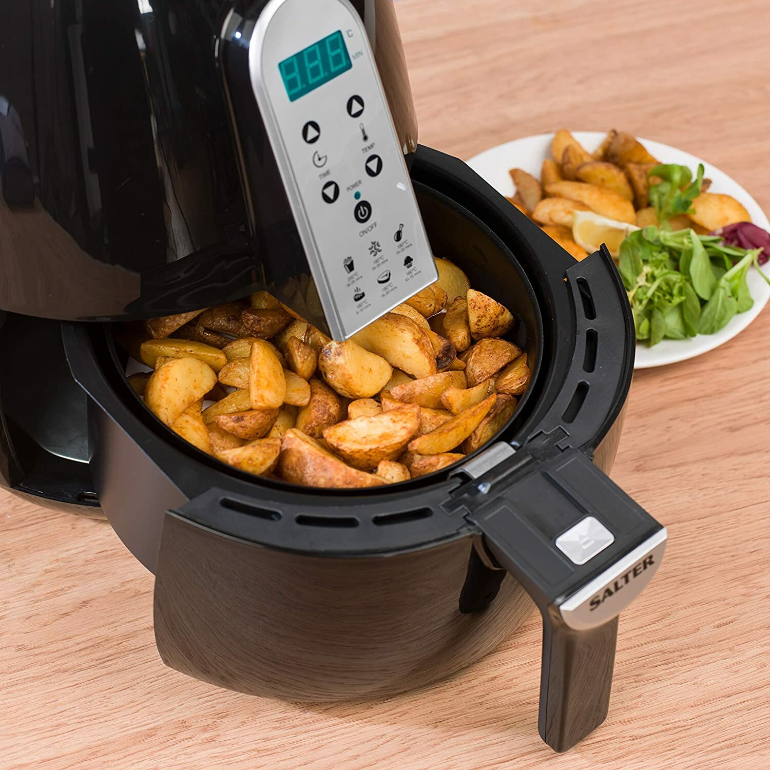 Salter 4.5L 1500W Family Size XL Healthy Digital Hot Air Fryer Non