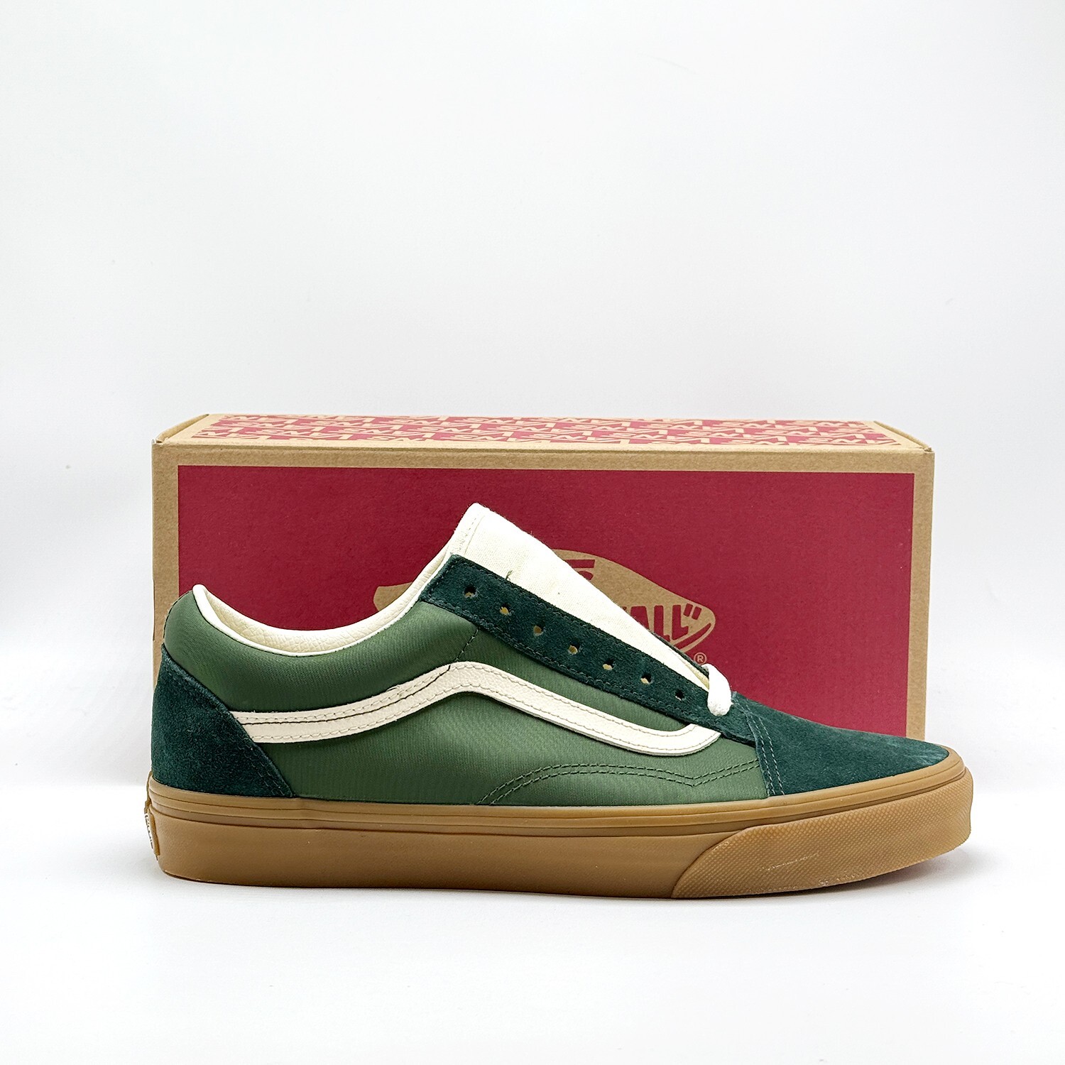 NEW* Unisex VANS OLD SKOOL Skate Shoes Sporty - Green Gum