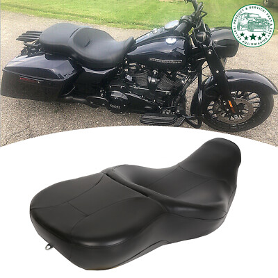 Rider and Passenger Seat For Harley Touring Street Electra Glide Road King 09-24