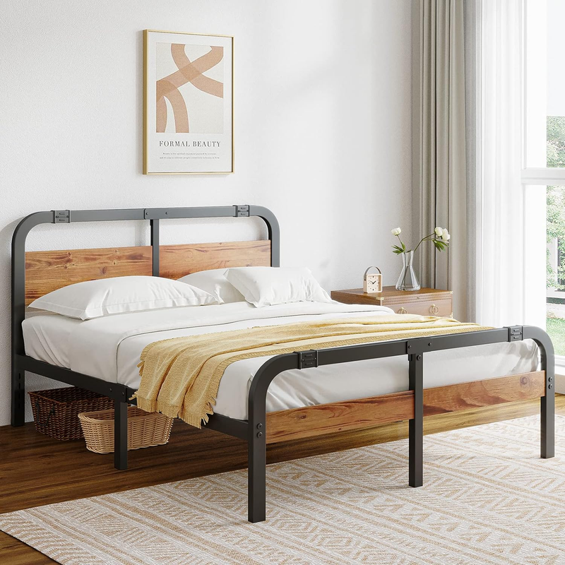 S With Rustic Wood Headboard And Footboard,
