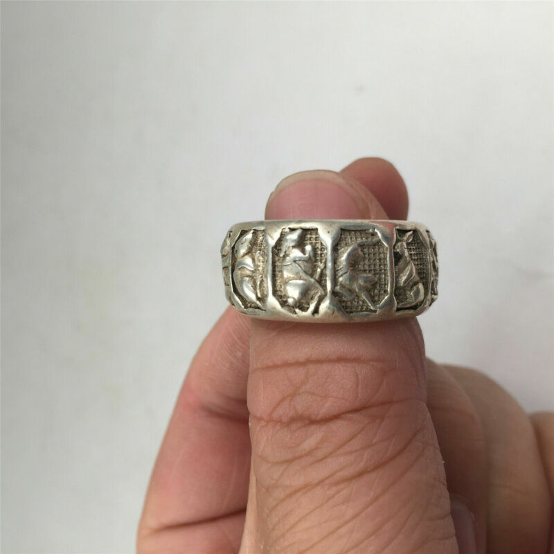 Chinese Old Antique Tibetan Silver Zodiac Dragon and Tiger 20m Ring Jewelry