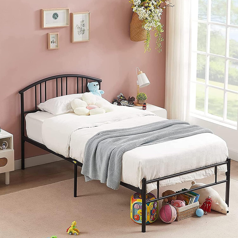 Metal Platform Mattress Foundation With Headboard