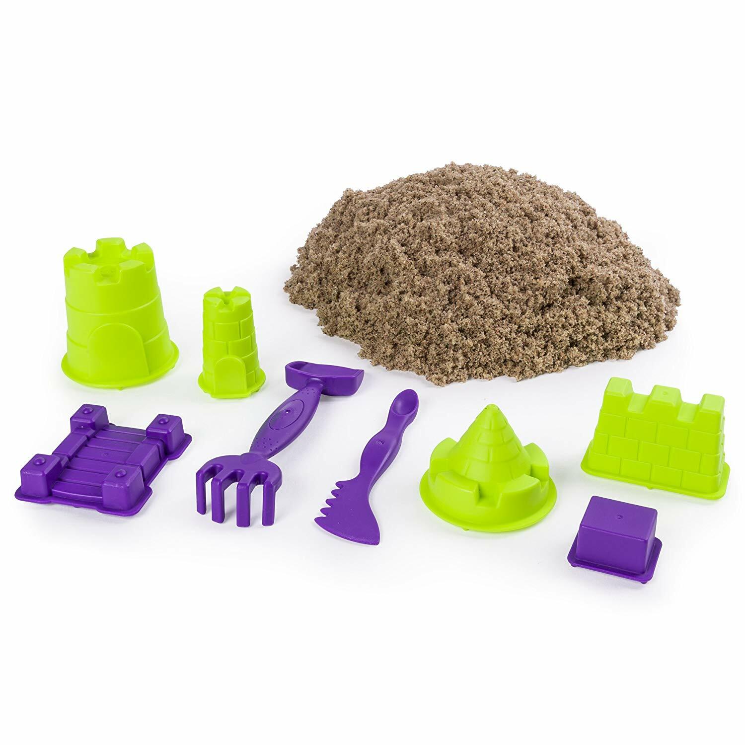 Kinetic Sand Beach Sand Kingdom Playset with 3lbs of Beach Sand (ages 3+)