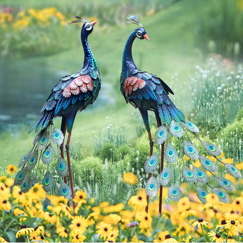 Garden Decor Outdoor Statues, Metal Peacock Decor for Outside, Garden Art Sculptures Standing for Patio Yard Lawn Home Decorations, Set of 2