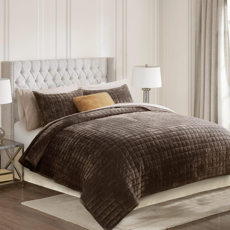 Luxury Velvet Quilt Queen Size, Ultra Soft Velvet Bedding Sets, Lightweight Quilted Velvet Comforter Set, Channel Stitch Oversized Bedspread Coverlet with 2 Pillow Shams, Walnut Brown