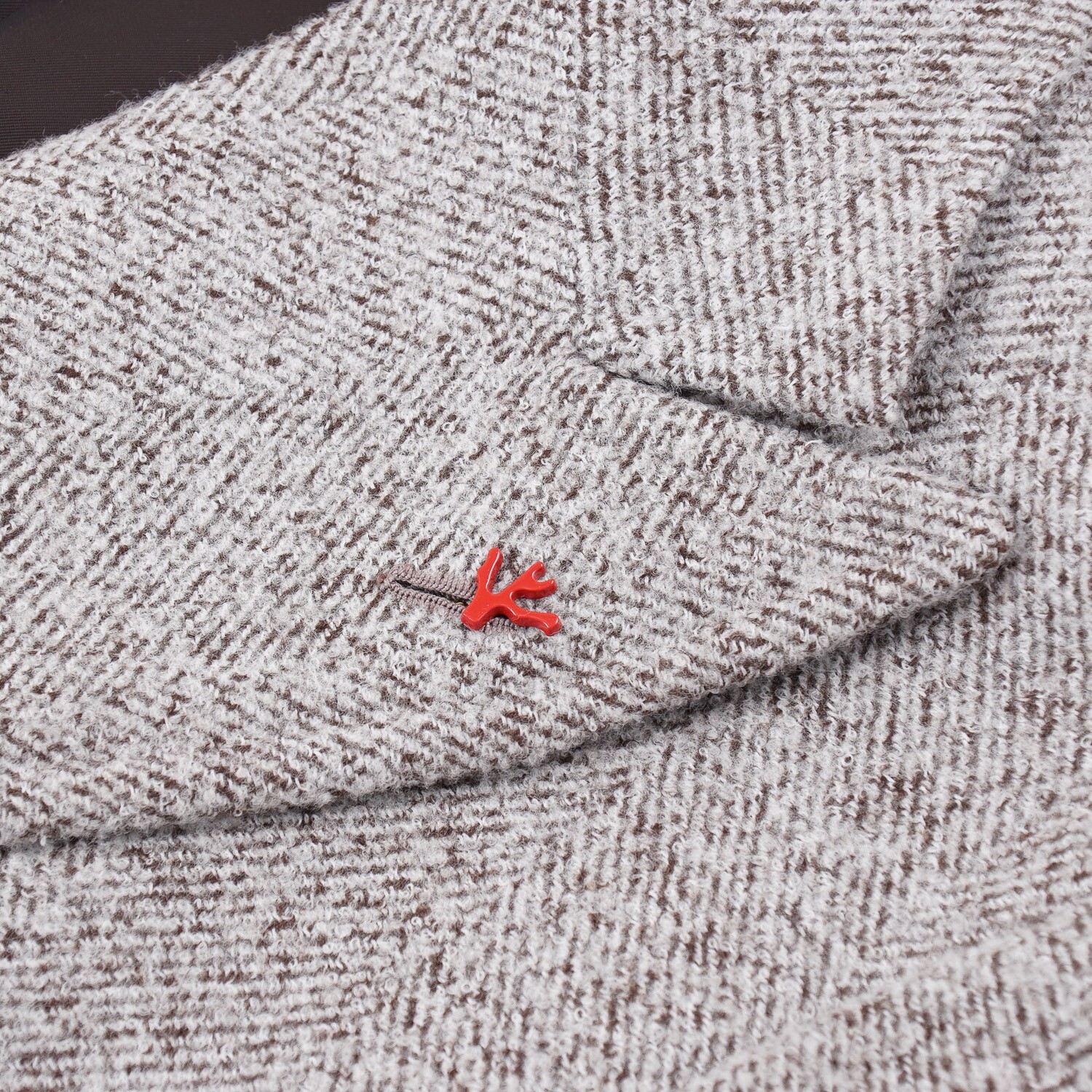Pre-owned Isaia Slim-fit Light Gray Herringbone Patterned Wool Overcoat 38r (eu 48)