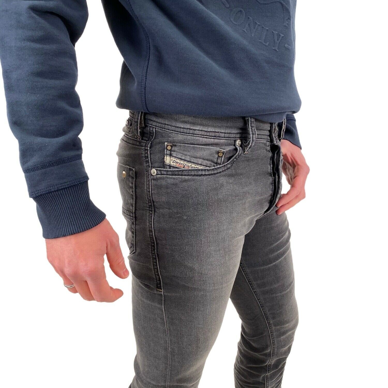 Diesel Tepphar 662U Slim Carrot Jeans 27/32 Grey Men | eBay