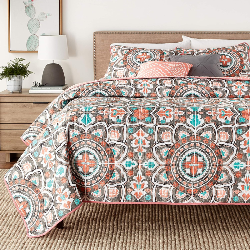 Avondale Manor 5-Piece Ibiza Quilt Set, Queen, Coral