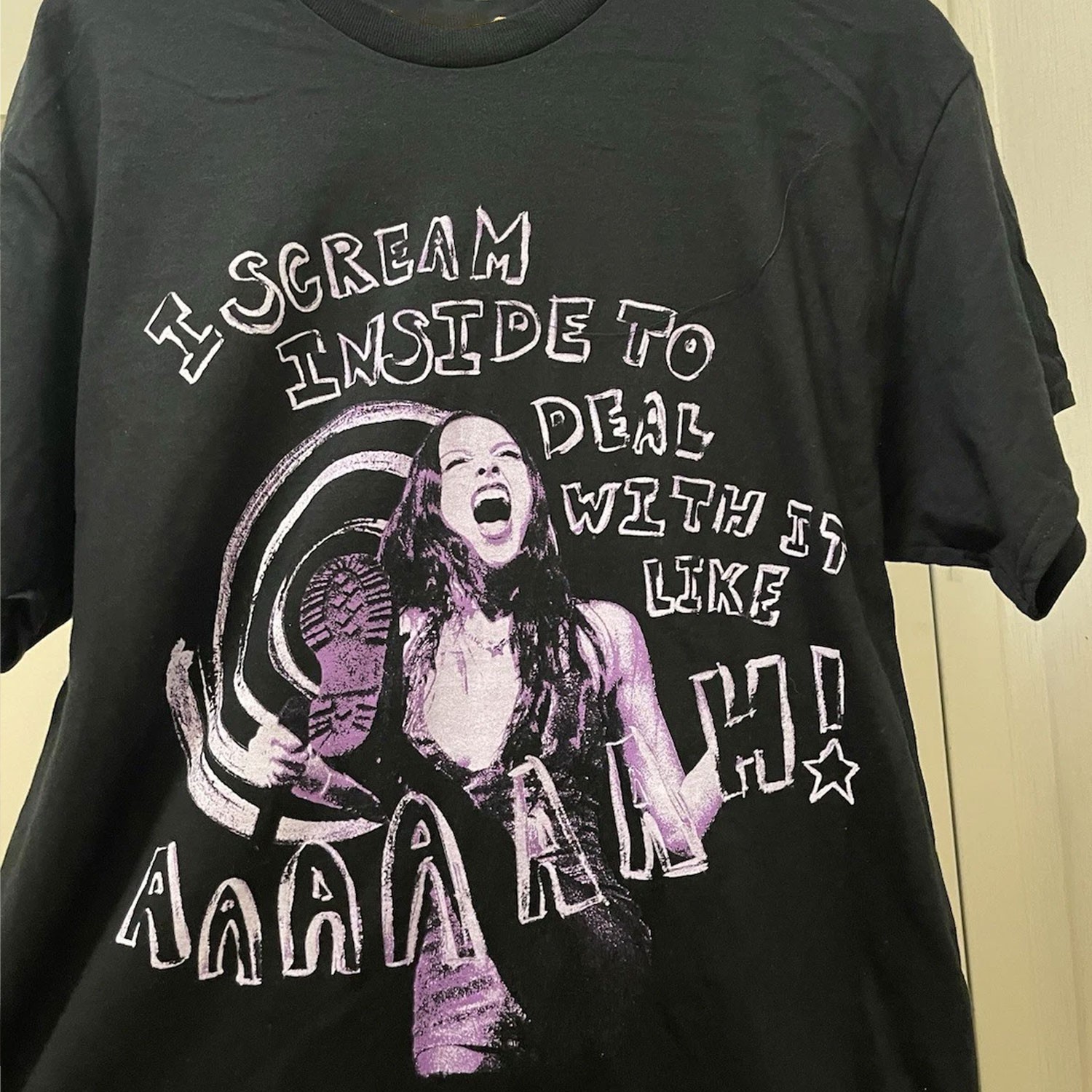 【希少】Olivia Rodrigo アイスクリームTシャツ XL 希少】Olivia Rodrigo アイスクリームTシャツ XL - メルカリ