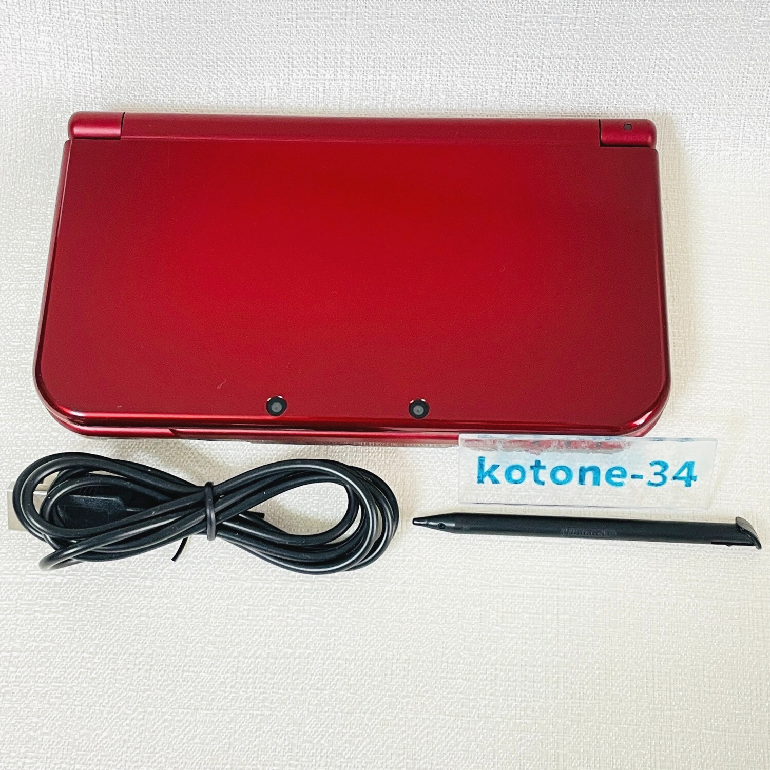 Nintendo_3DS_LL_Metallic_Red_3