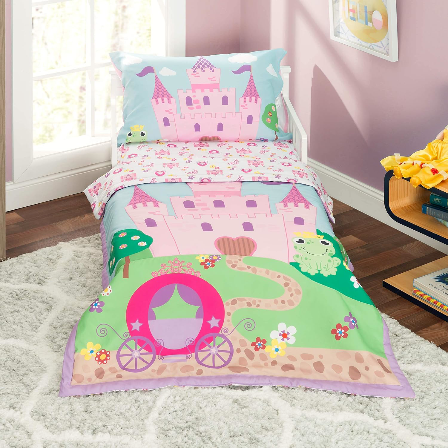 Everyday Kids 3 Piece Toddler / Crib Bedding Set Princess Storyland