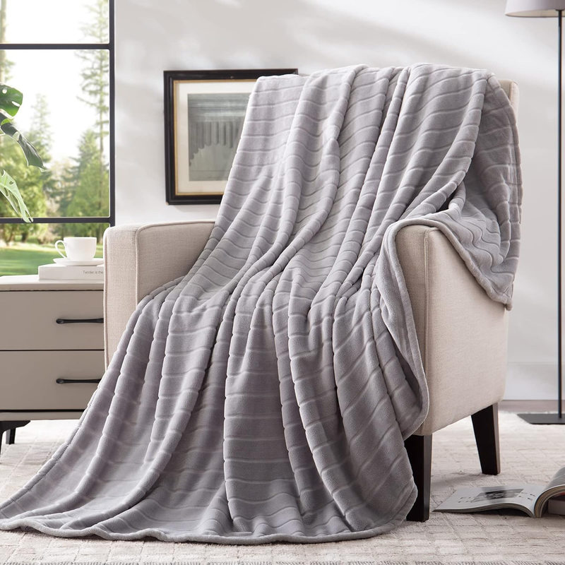 Super Soft Fuzzy Warm Blanket | 330 Gsm Lightweight F