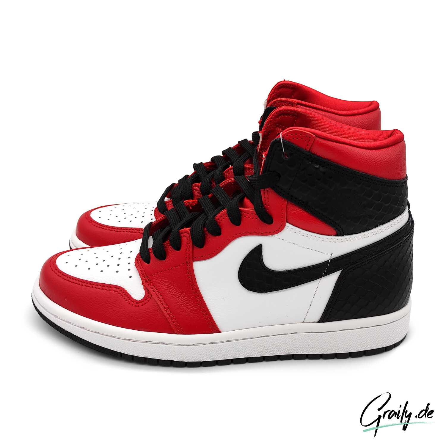 jordan 1 mid chicago snake