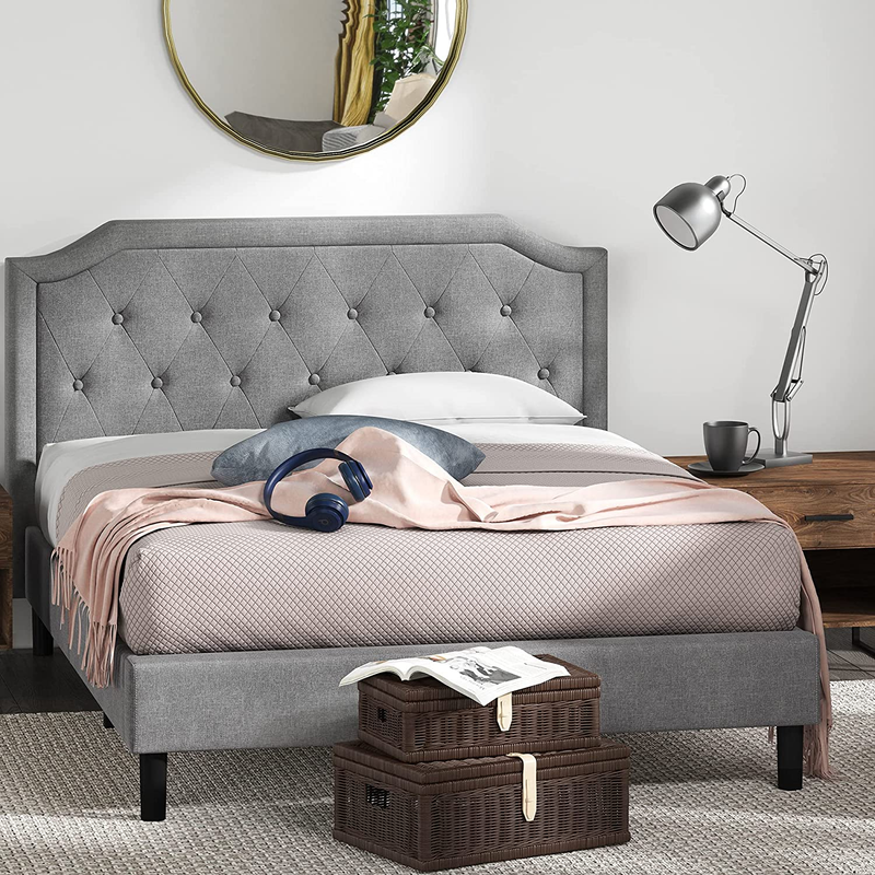 Kellen Upholstered Scalloped Platform Bed Frame / Mattress Foundation / Wood Sla