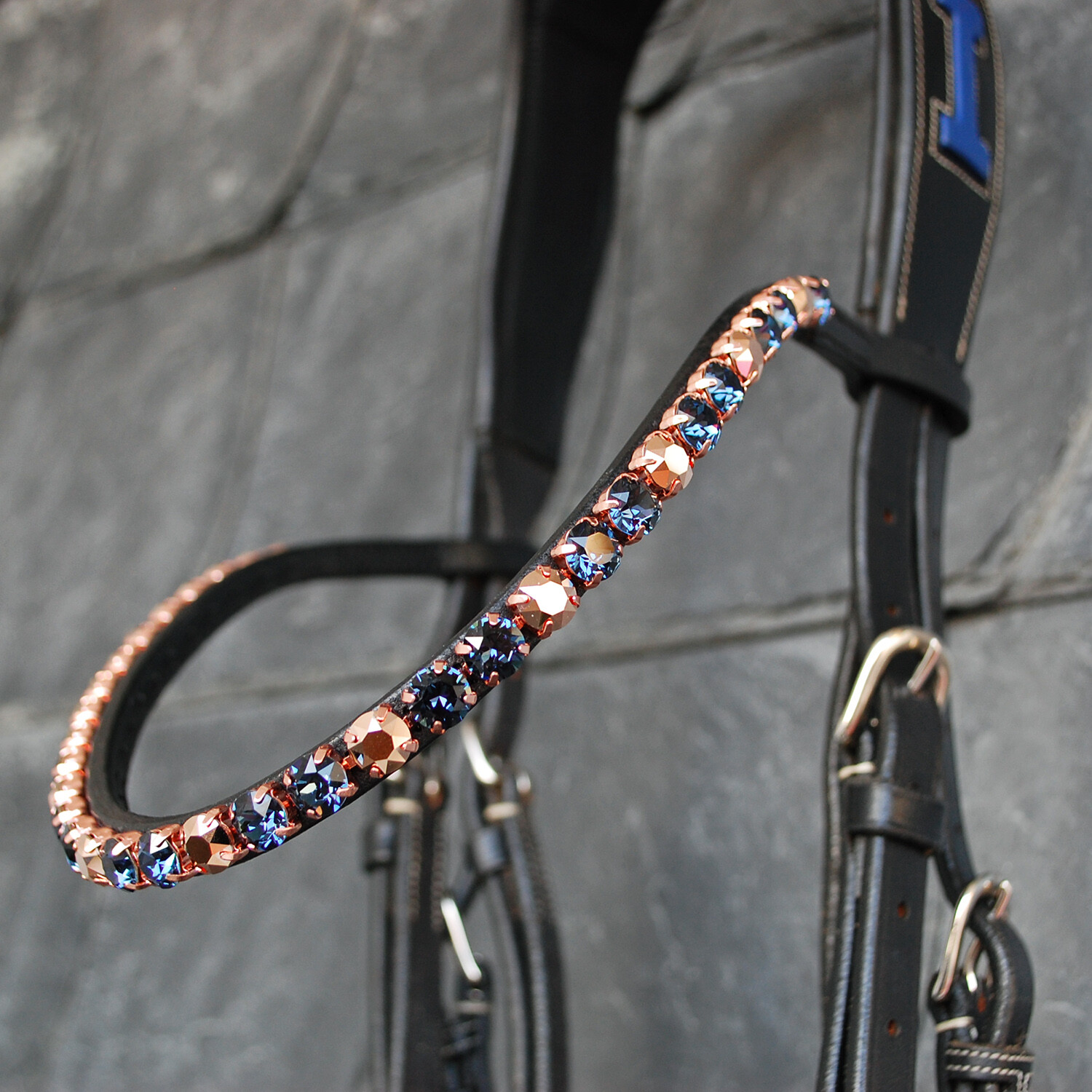 Trensen Stirnband, Stirnriemen Pferd mit Glitzer Chatons in Blau & Roségold