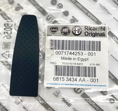 Alfa Romeo 159 (2005 - 2011) Door Rubber Insert 71744253 Genuine & New 
