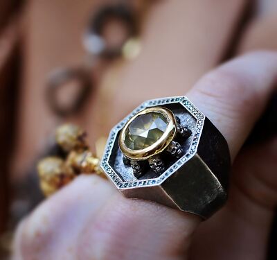 Alp Sagnak Ring 18K Gold 925K Silver Skulls Green Blue Diamonds