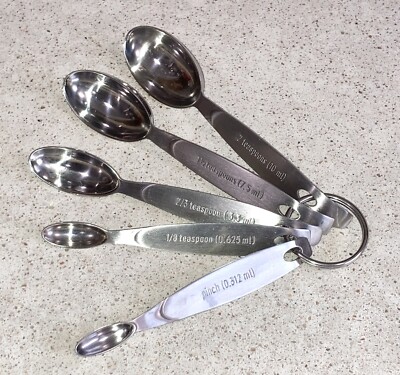 CUISIPRO 18/10 STAINLESS STEEL 5 PIECE MEASURING SPOON SET