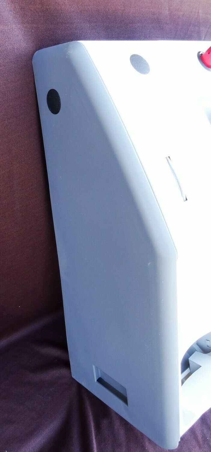 Betco Green Earth II Enclosed Proportioner Dilution Control Chemical Dispenser 