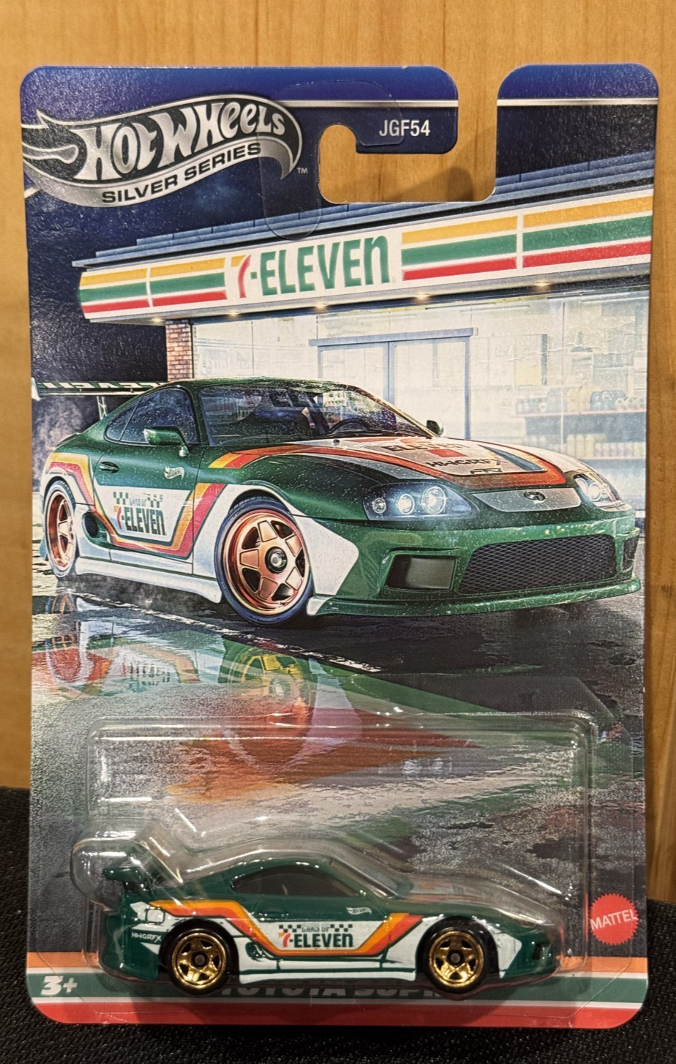 ホットウィール　コンベンション　シルバラード　スープラ Hot Wheels Silver Series Toyota Supra 7-Eleven Exclusive IN