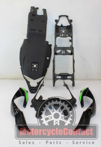 さく 19-23 NINJA ZX6R 636 REAR SUBFRAME SUB FRAME WITH UNDER TAIL