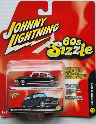 JOHNNY LIGHTNING - 60s Sizzle - 1963 CITROEN DS COUPE - 1/64 Scale, New