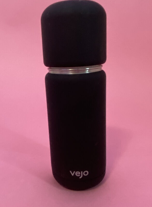 Vejo Model 1823 Smart Blender Black Personal With Charging Port
