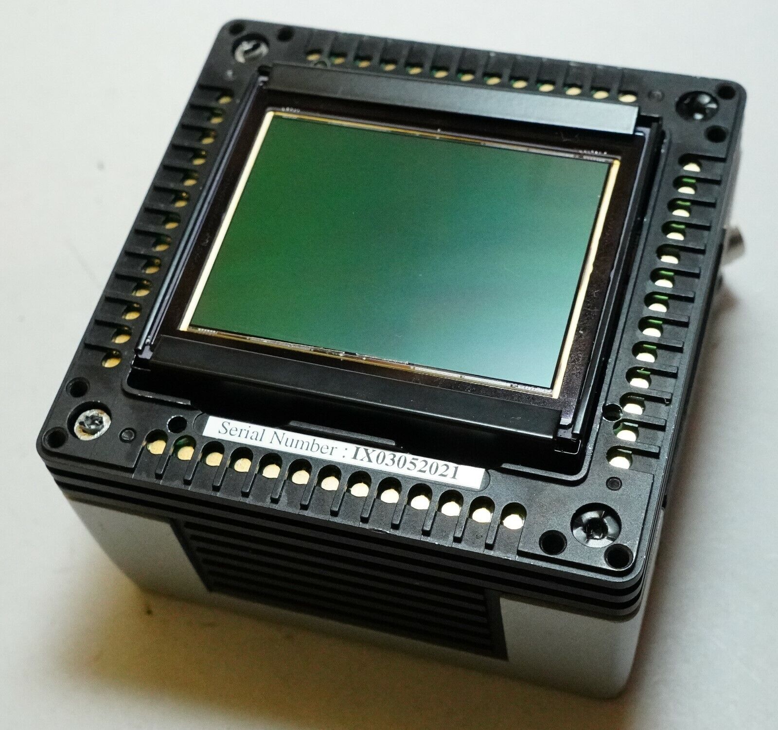 Imacon Ixpress 132C CCD Digital Back Full Spectrum Modified Imacon Ixpress 132C CCD Digital Back Full Spectrum Modified