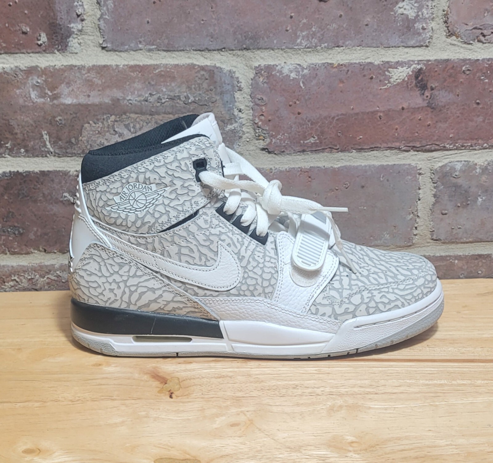 【沙耶】 JORDAN Air Legacy 312 Low PSG FZ4358 100 - Shiekh
