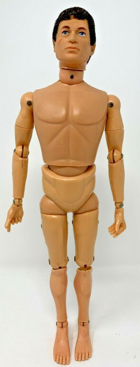 Vintage 1970 Hasbro - GI JOE Adventure Team Man of Action Vintage 1970 Hasbro - GI JOE Adventure Team Man of Action
