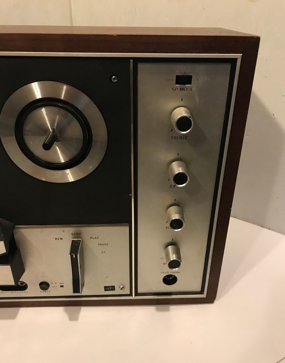 NATIONAL Tape Player Model RS-761S  Four Track Solid State . For parts **Read**