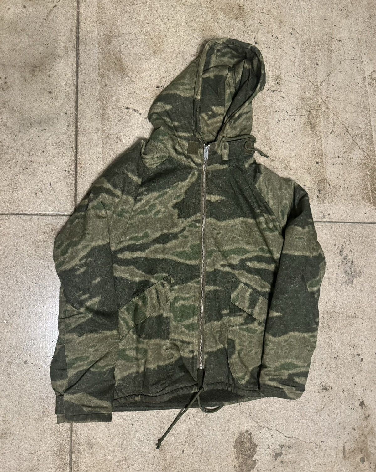 Yeezy Season 4 Camo Jacket カニエ ジャケット NWT YEEZY Season 4 Pullover Camo Hooded 1/4 Zip Anorak