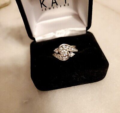 Ladies Diamond Wedding Ring Set