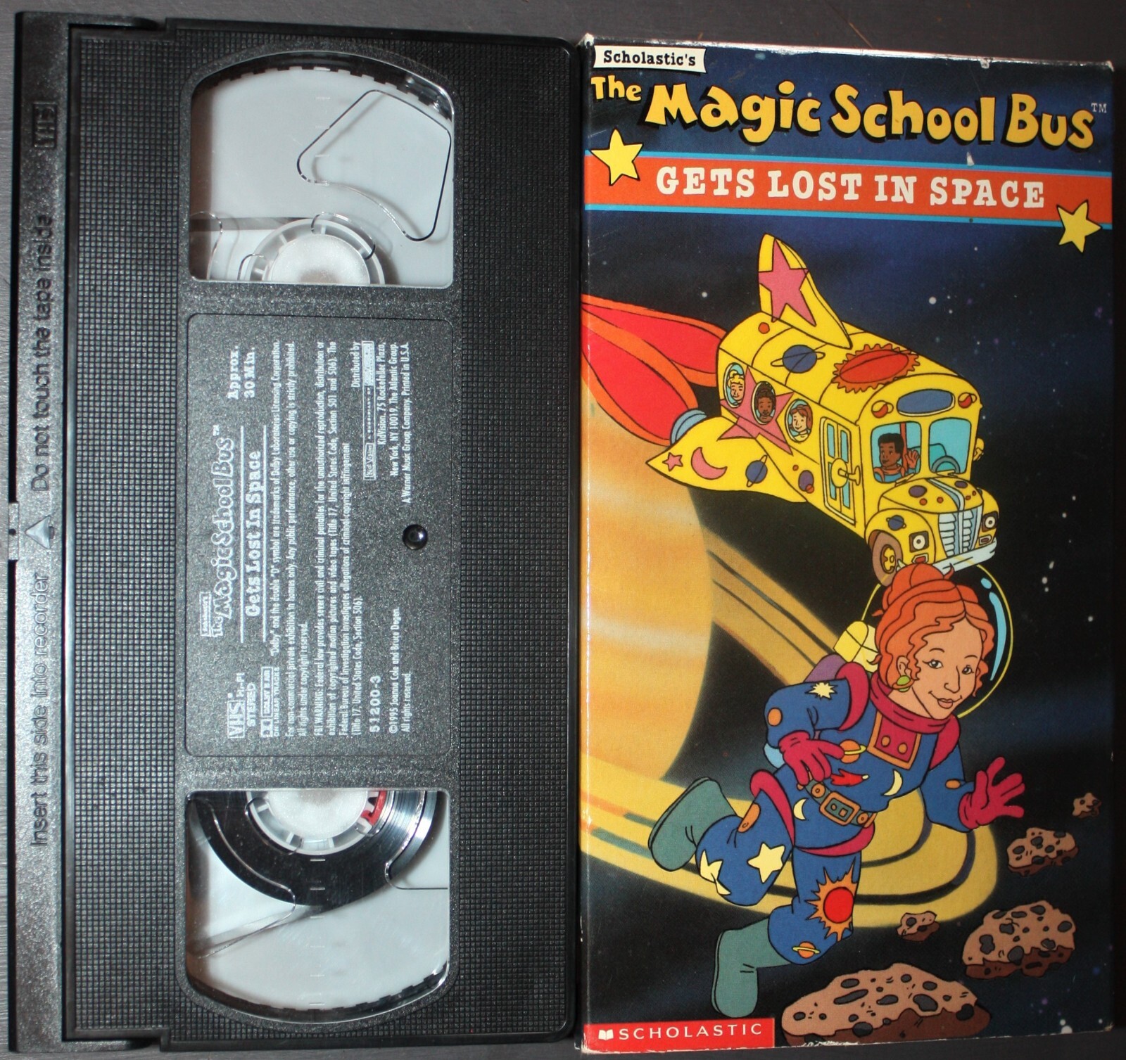 早割クーポン！ The Magic School Bus: GETS LOST IN SPACE (vhs) Scholastic その他