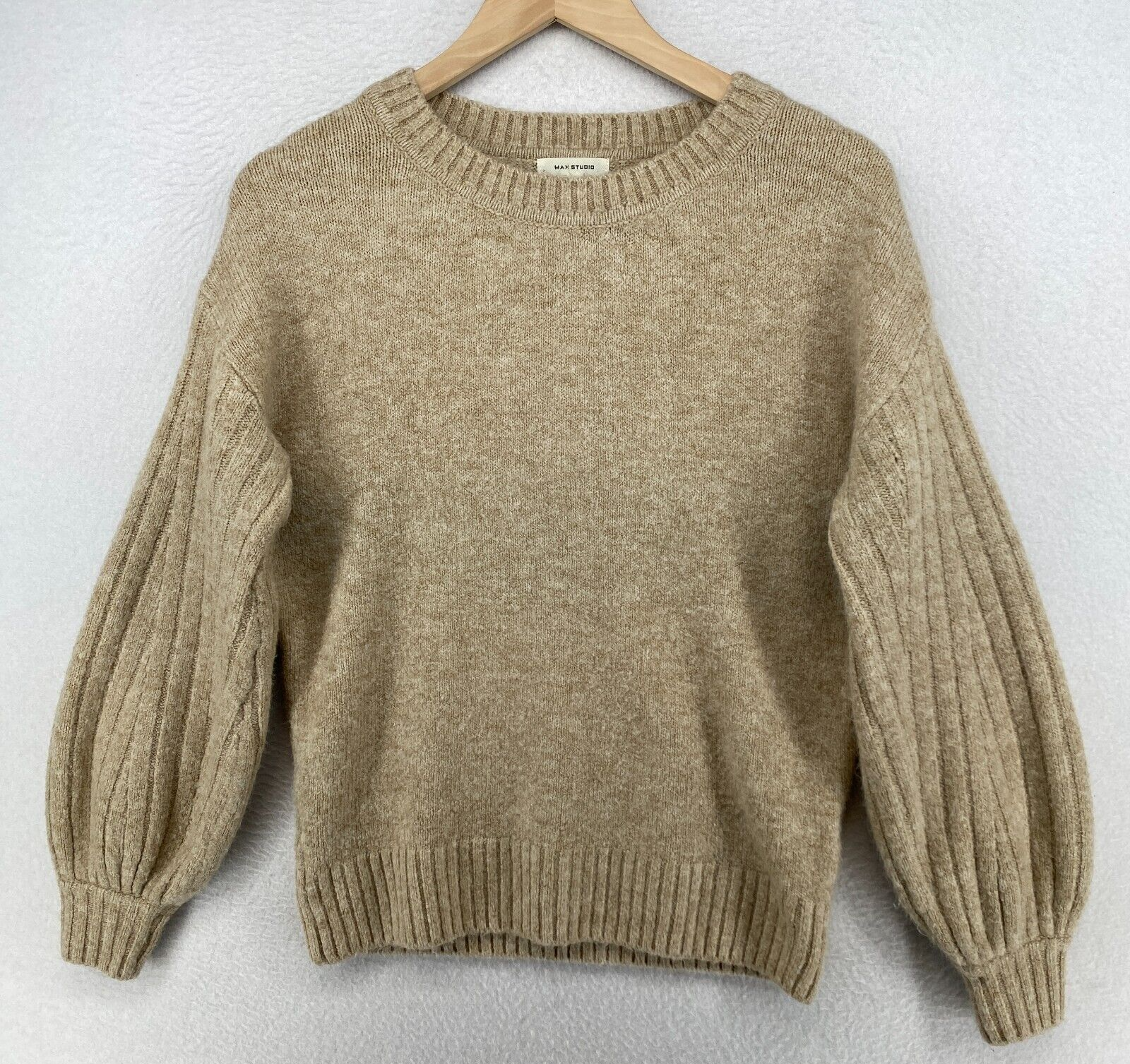 美品　ロドリリオン　Ribbed Puff Sleeve ブラック　サイズ1 Black Ribbed Knit One Sleeve Ruched Side Top | Knitwear