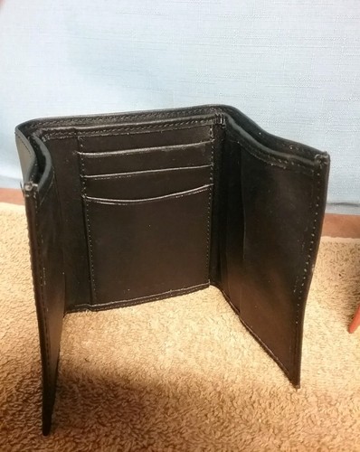 lot of 3 leather wallets