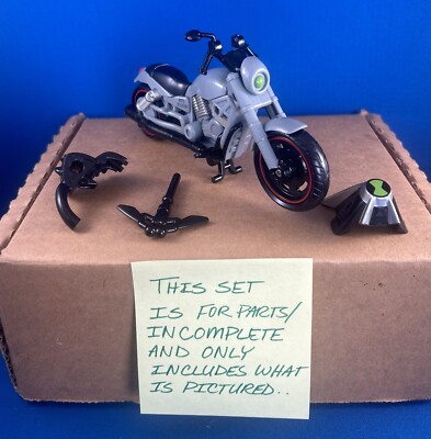 Ben 10 Ten Ultimate Alien Vehicle Ben's Motorcycle Incomplete For Parts ONLY
